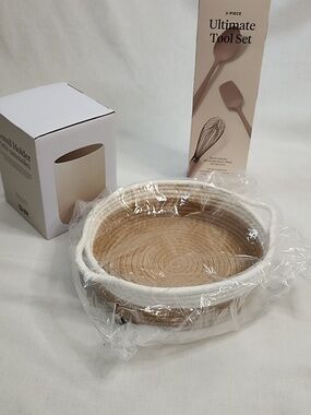 NIB GIR Utensil Holder and Utensils Set with Short St_ries Basket